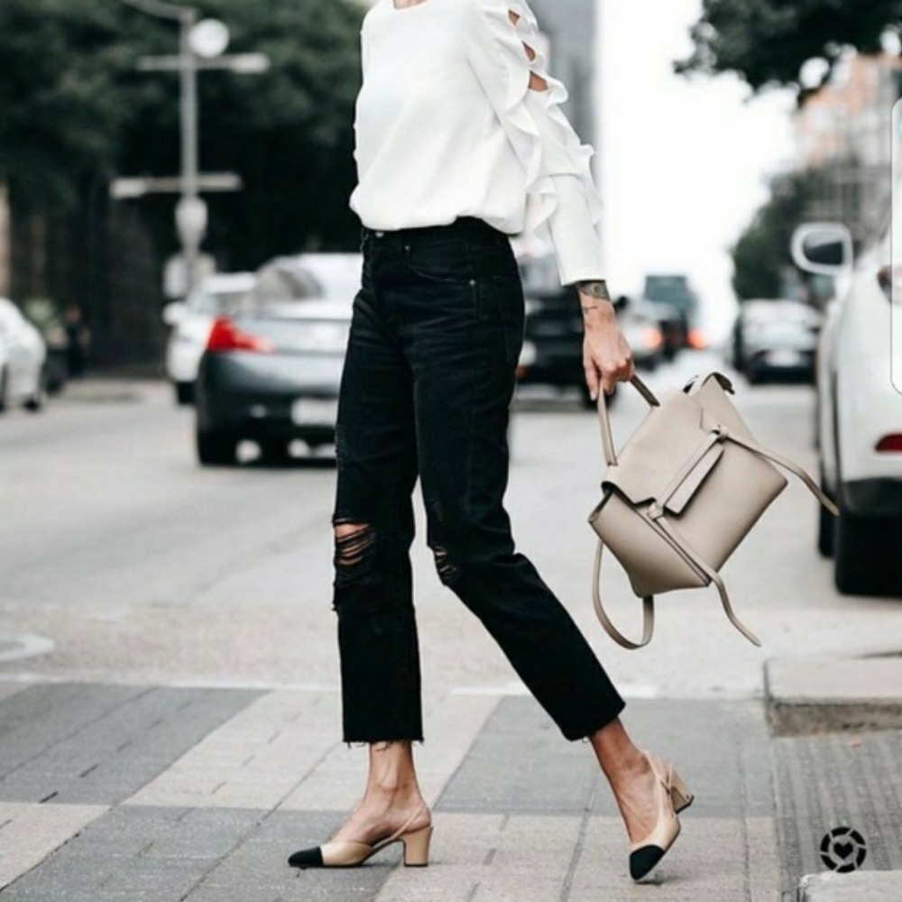 Frame Black Ripped Crop Jeans